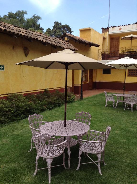 Posada De La Salud Пацкуаро Экстерьер фото